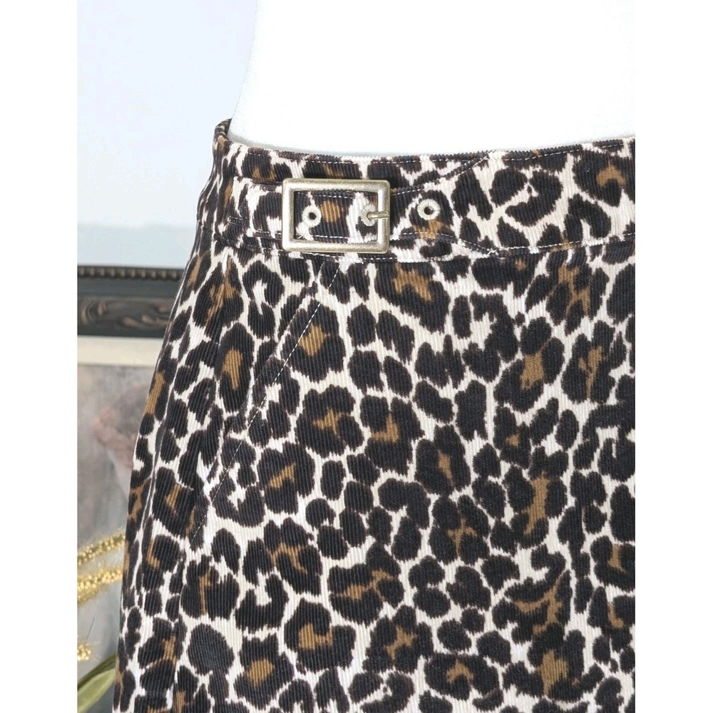 J.Crew leopard / animal print NWT Corduroy skirt size 8 Side Back Pockets Buckle